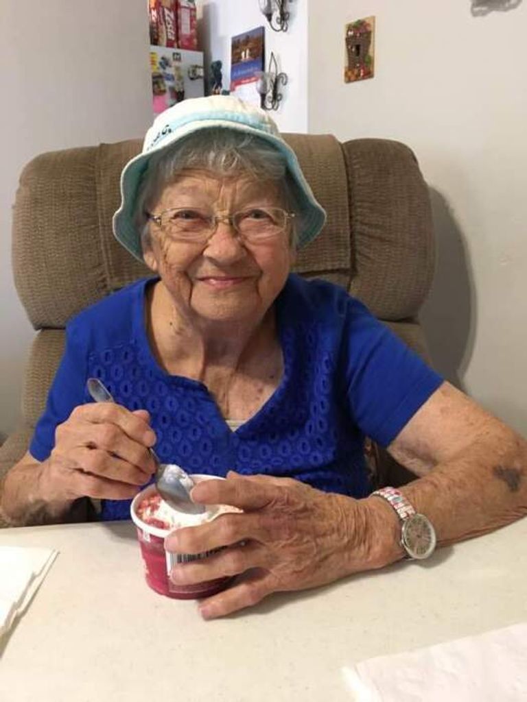 Freda May (Briggs)  Friend Profile Photo