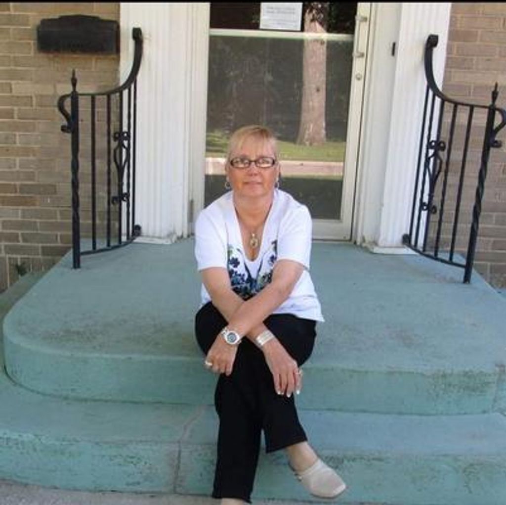 Gail Marie Treptow-Crane