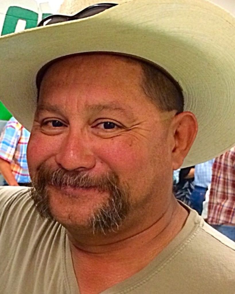 Daron Michael Shelp Profile Photo