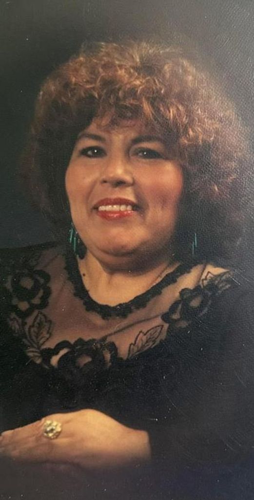 Helen M Flores Profile Photo