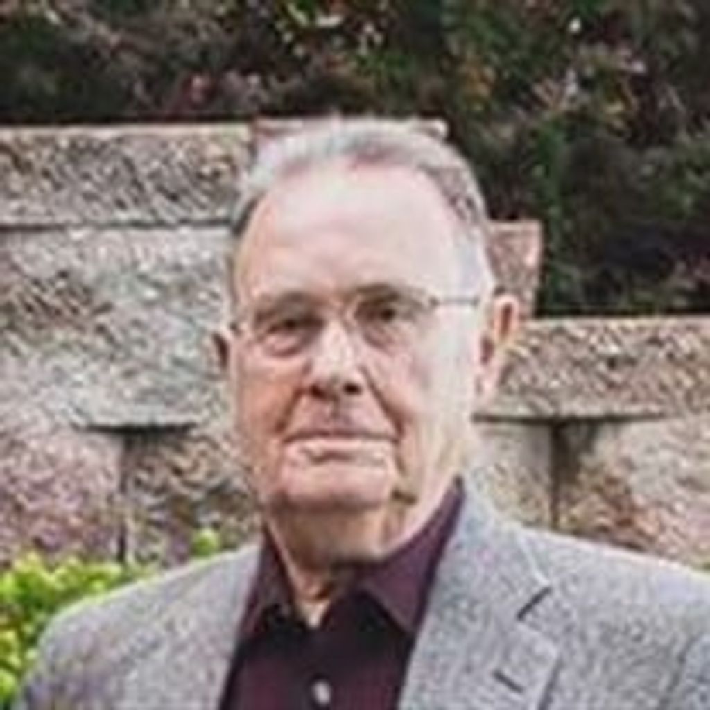 Raymond Oliver