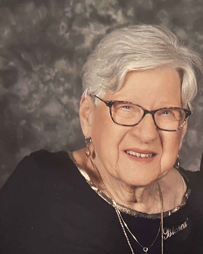 Rosemary Estelle Cooper Profile Photo