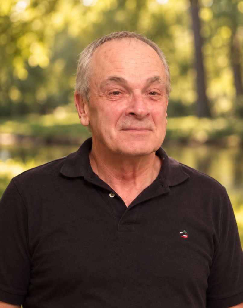 Vernon "Boun" Escoyne