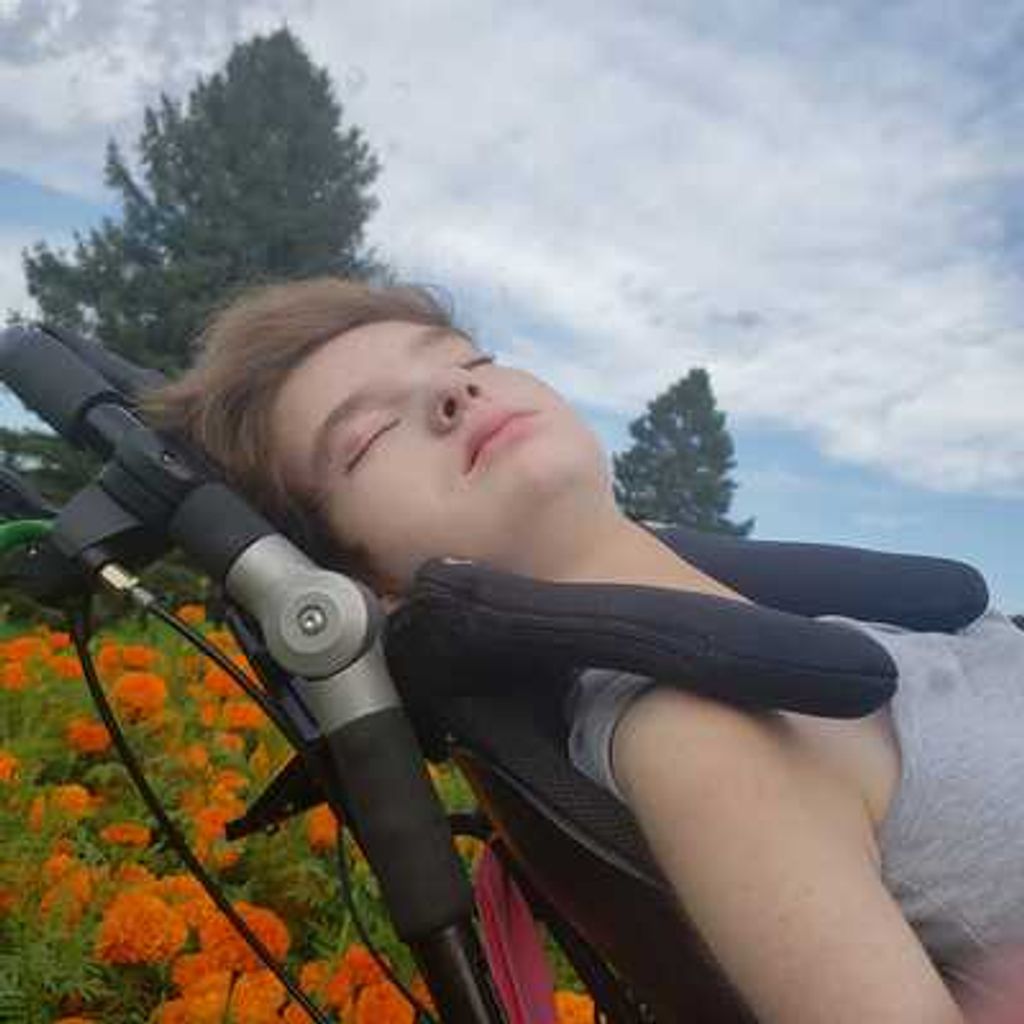 Meadow Magdalene Finch