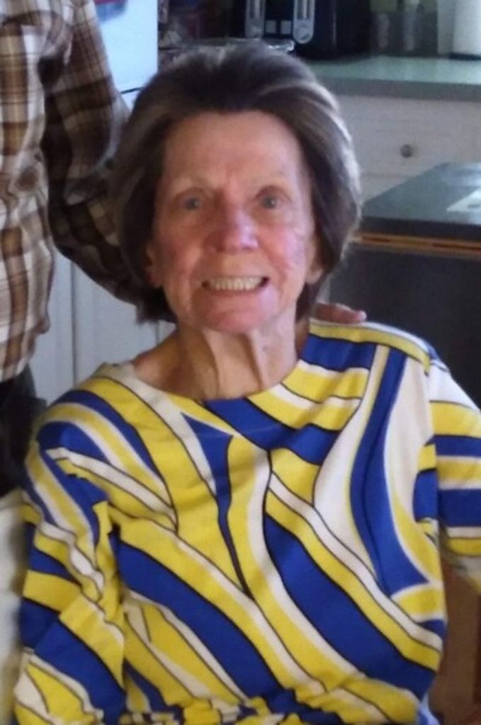 Juliette "Julie" Davis