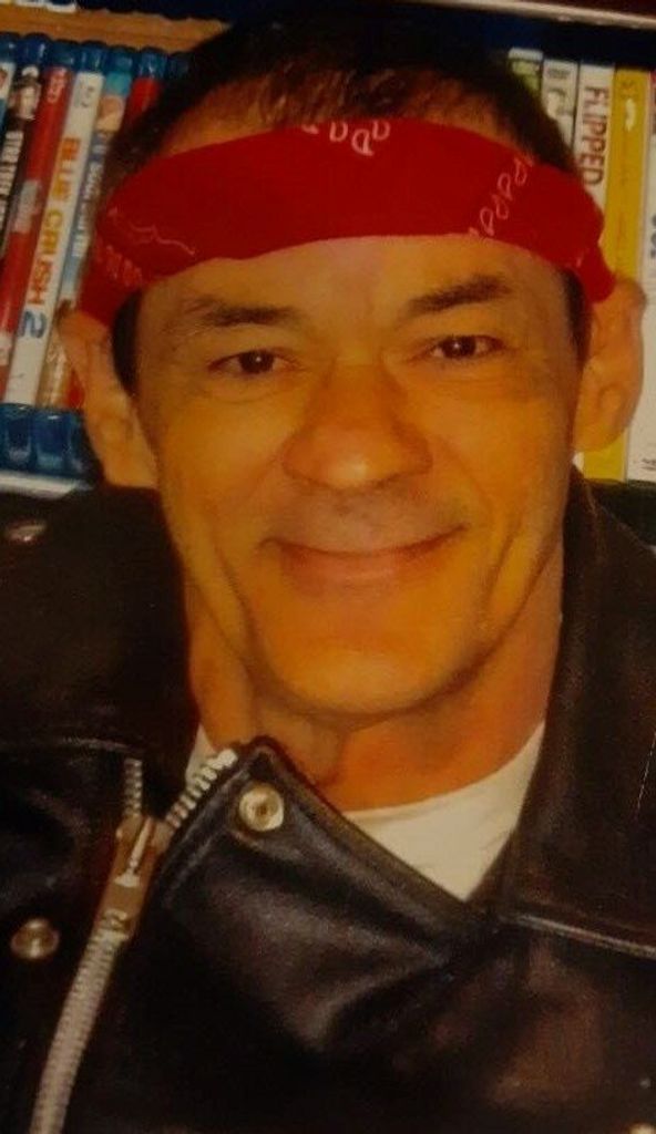 Mike Gurrola