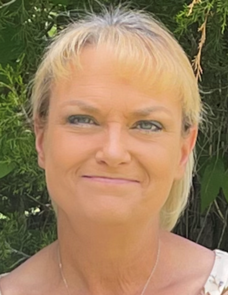 Ms. Amy Darlene Rhodes Profile Photo