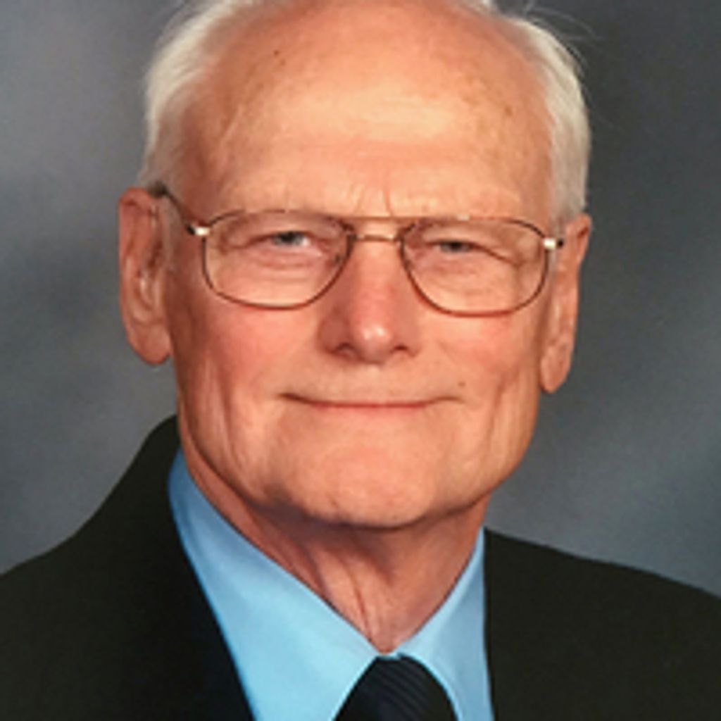 Delton E. Bergsgaard Profile Photo