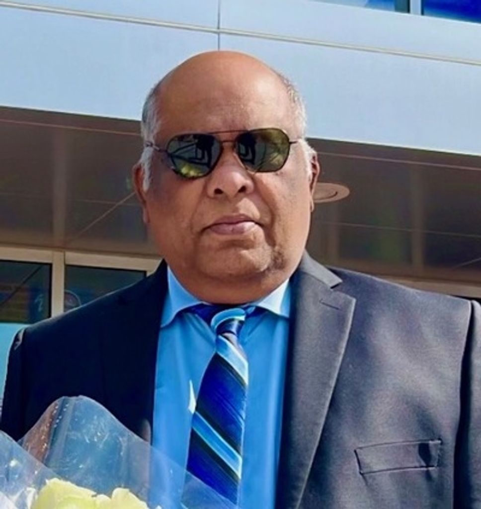Mahenthiran Pandari Profile Photo
