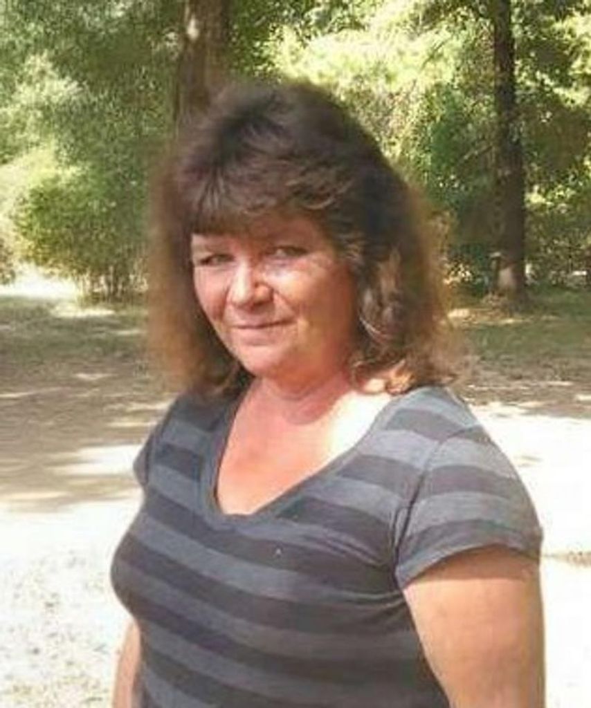 Renee Wall Profile Photo