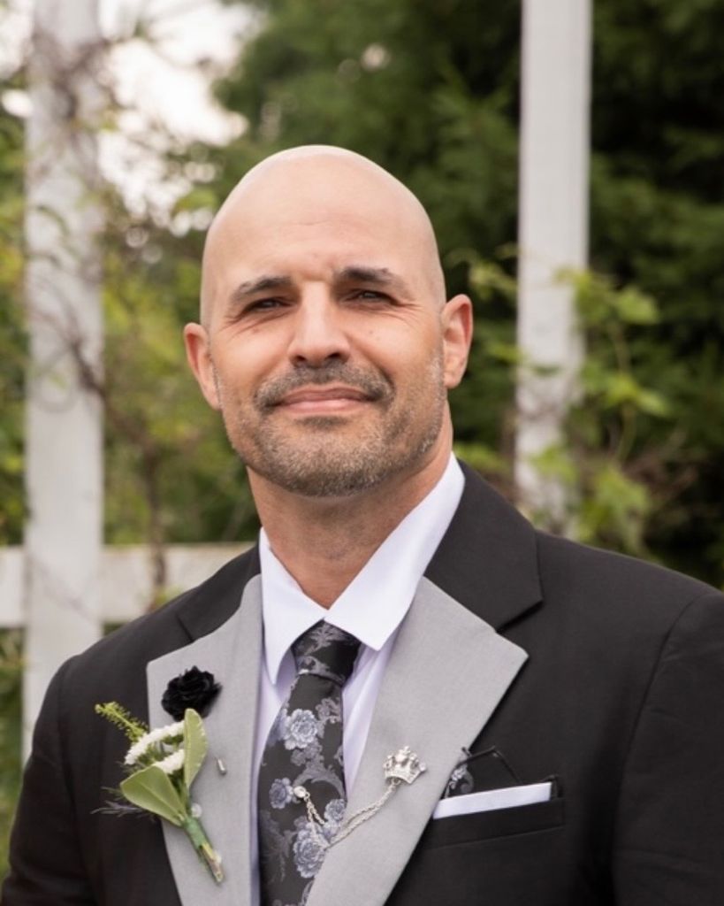 Carlos Fernando Esteves Jr. Profile Photo