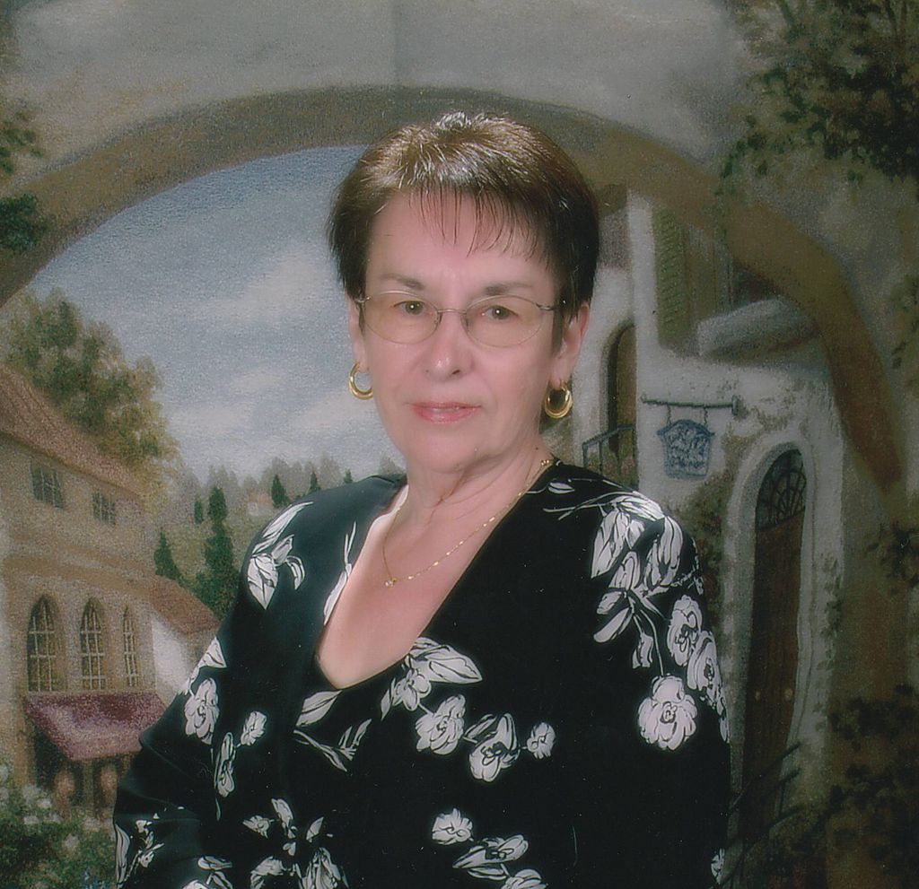 Linda Lackey