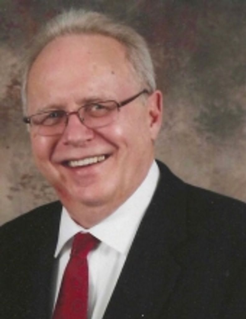 Thomas J. Jarecki Profile Photo