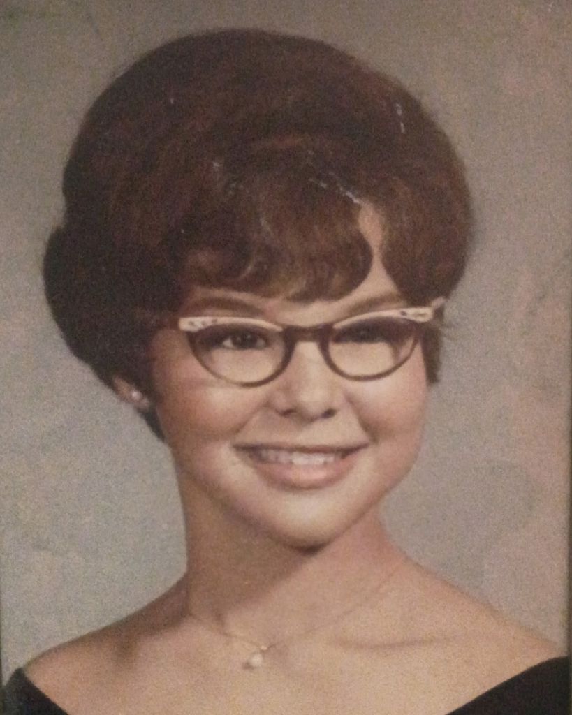 Edna Salinas