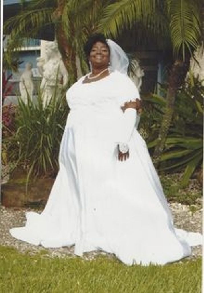 Ms Gwendolyn Baker