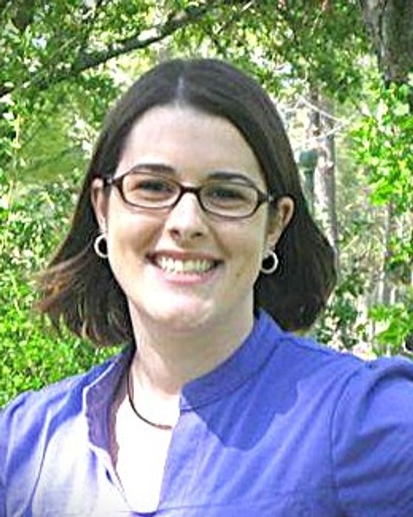 Jennifer Rose Hillyer Profile Photo