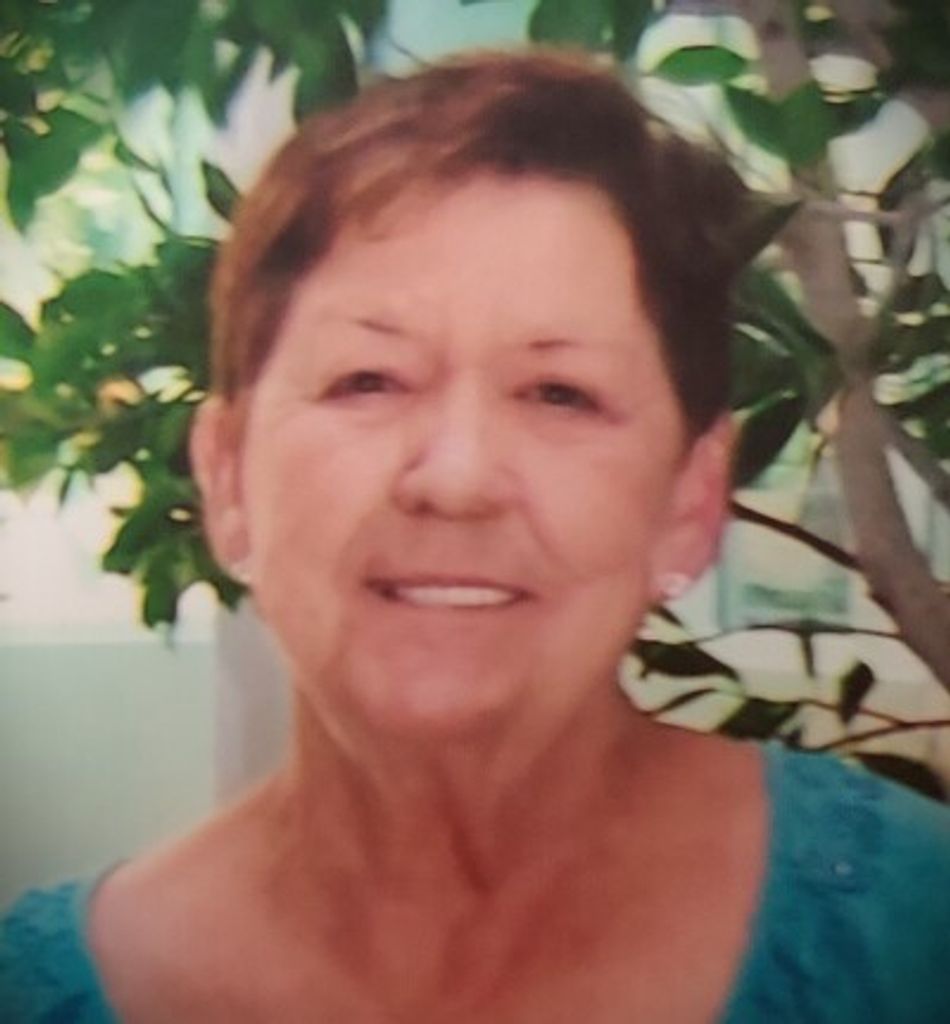 Sally Mollineaux Profile Photo