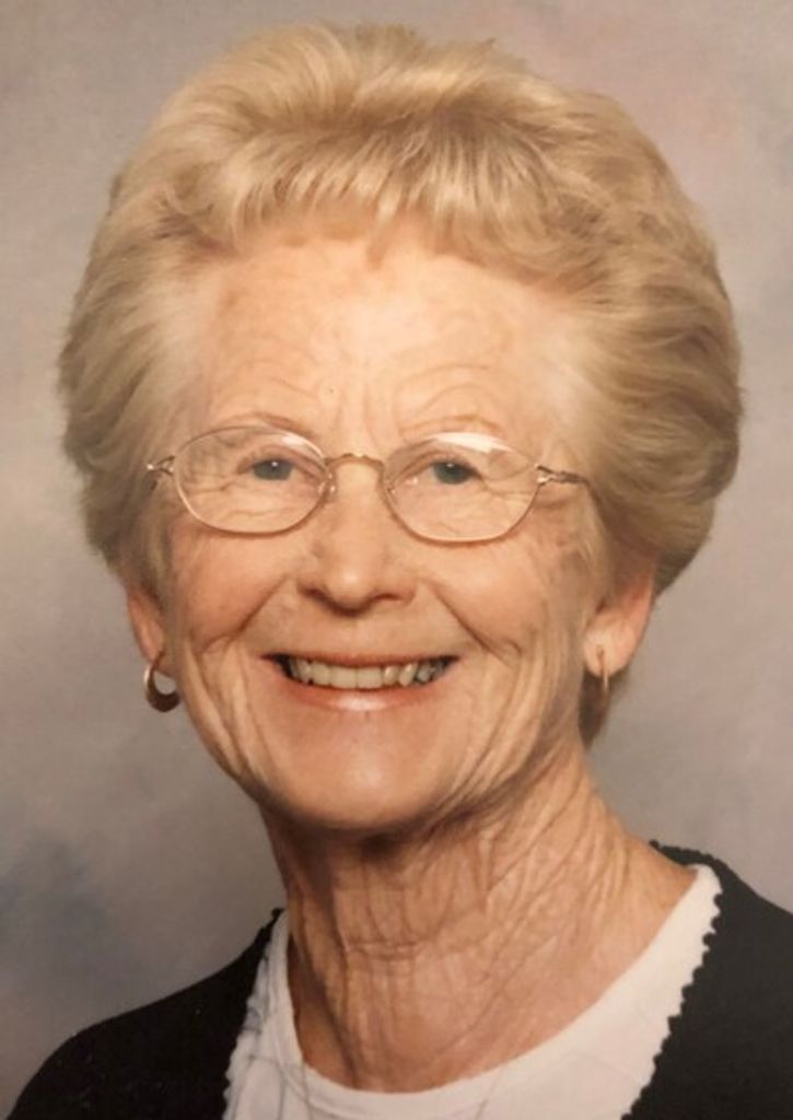 Doris E. Snyder Profile Photo