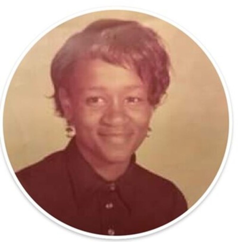Amelica Perry "Meme" Age Profile Photo