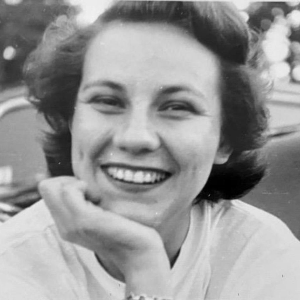 Elaine L. (Lasalle) Macinnis Profile Photo