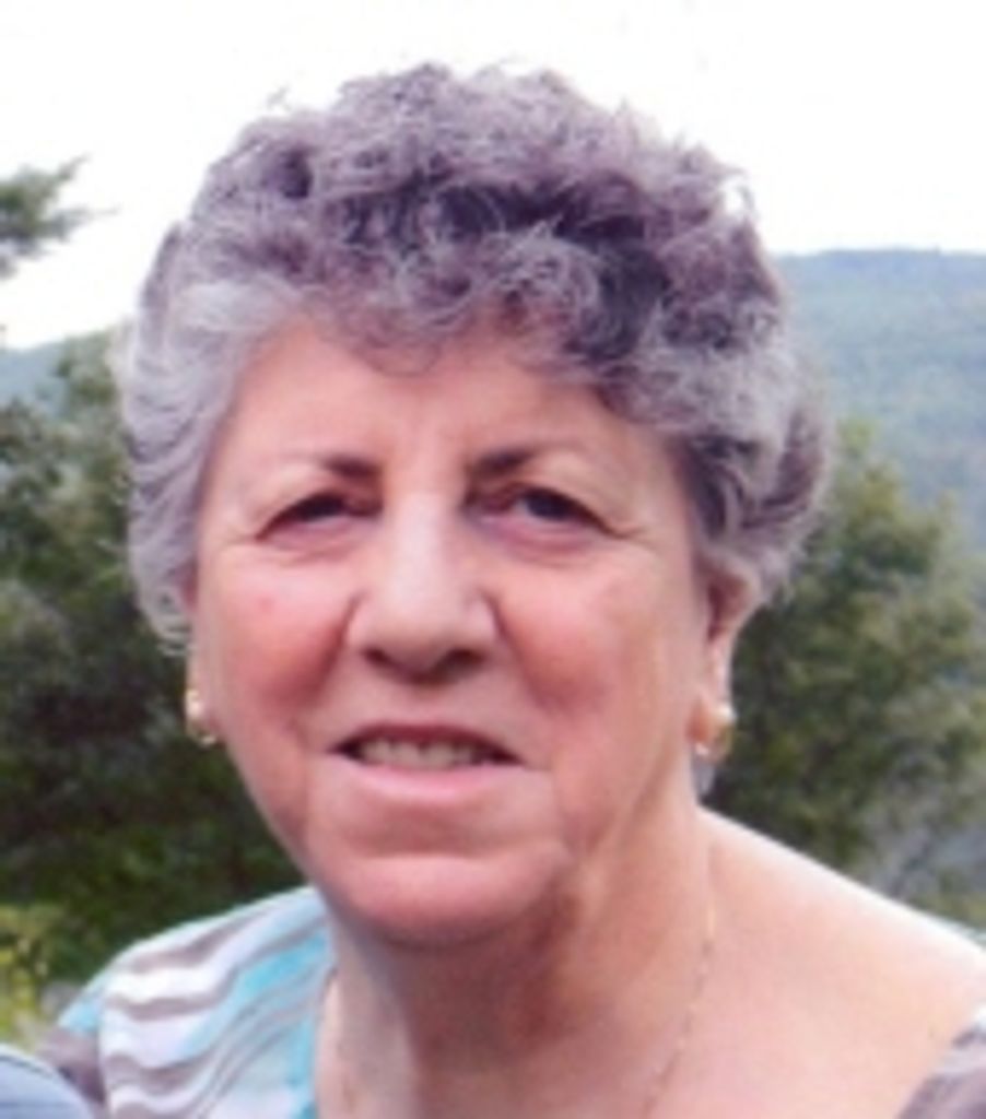 Helen Theresa (Valliere) Fauteux