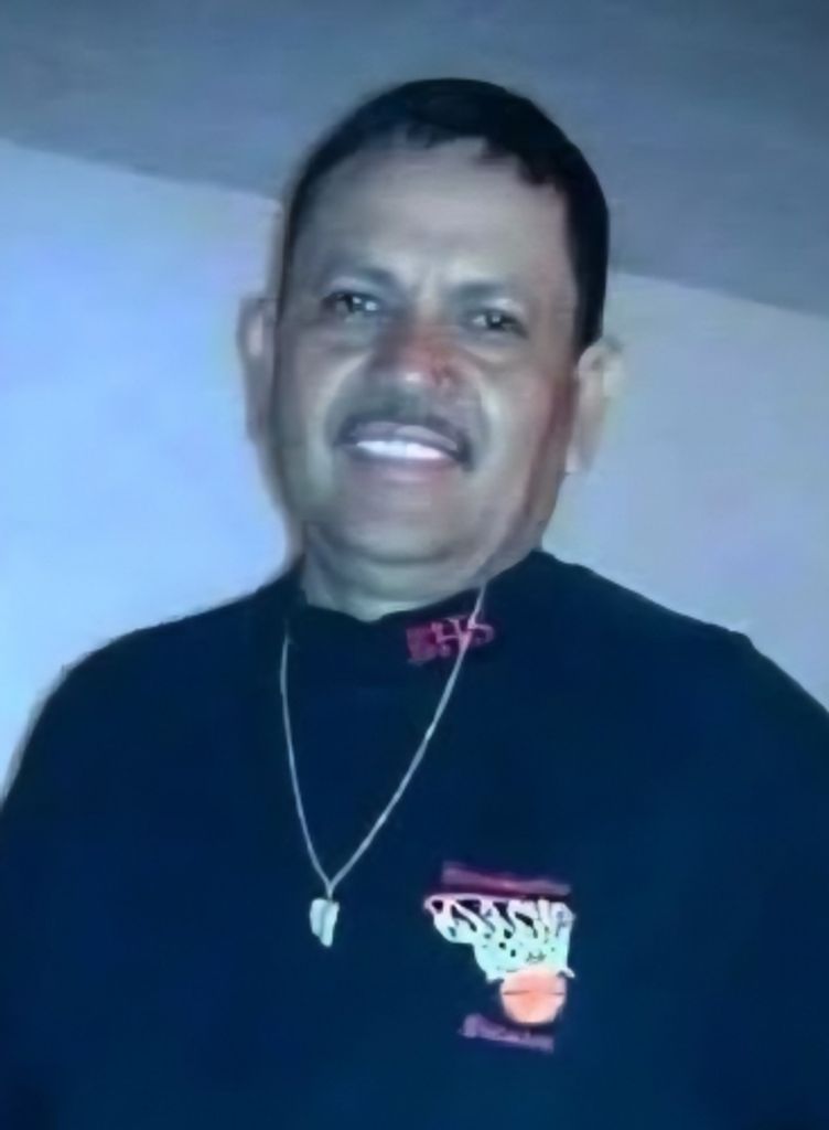 Roberto Saavedra Velazquez Profile Photo