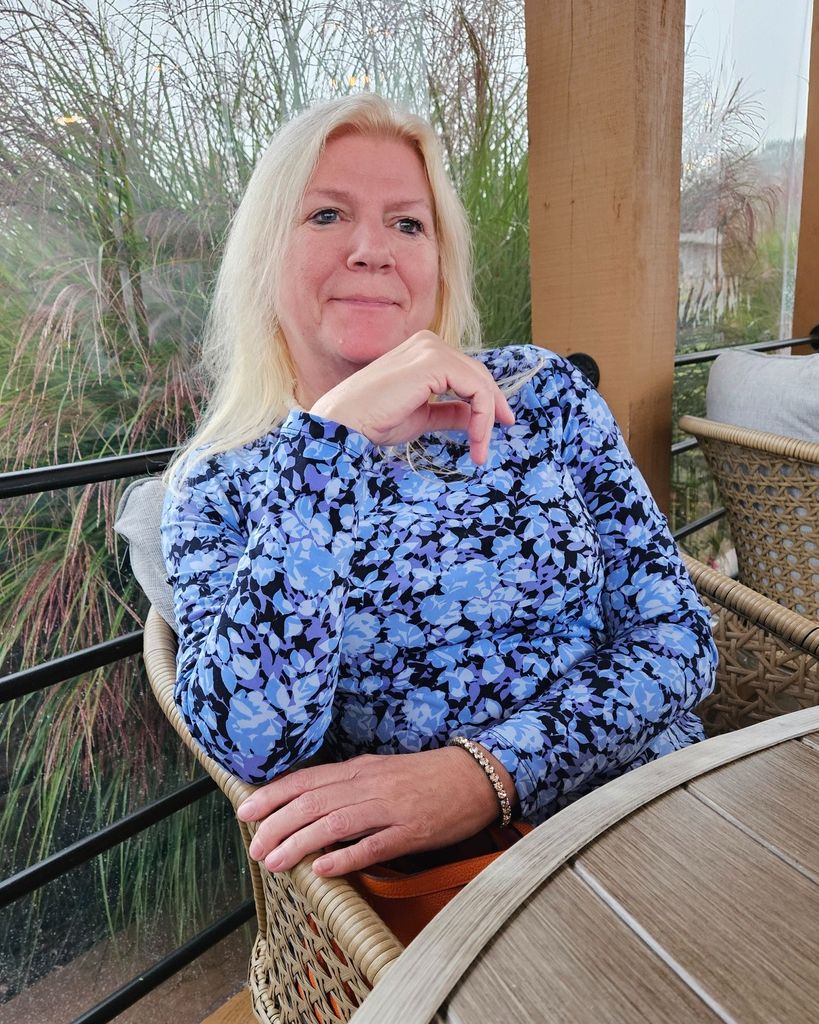 Kathy Young Bare Profile Photo