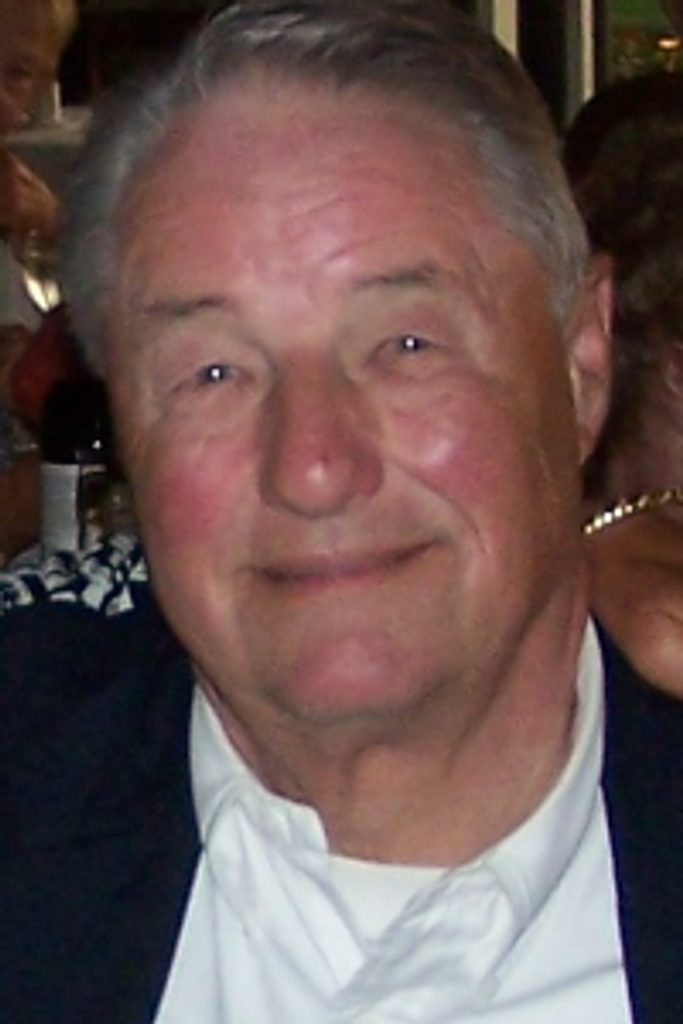 Robert E. Wells, Jr. Profile Photo