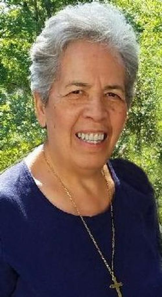 Gloria Moya