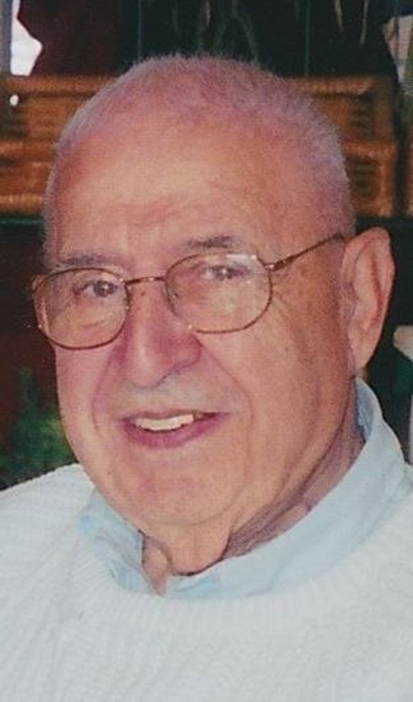 Simon  Stoler Profile Photo