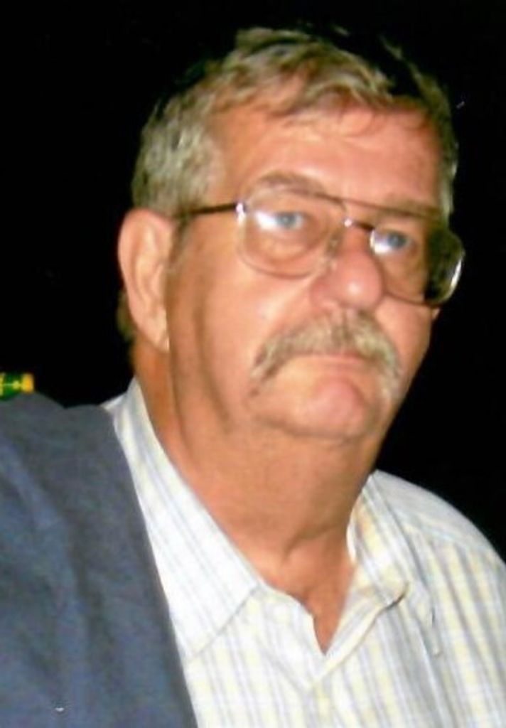 Dennis Kneeland Brown Profile Photo