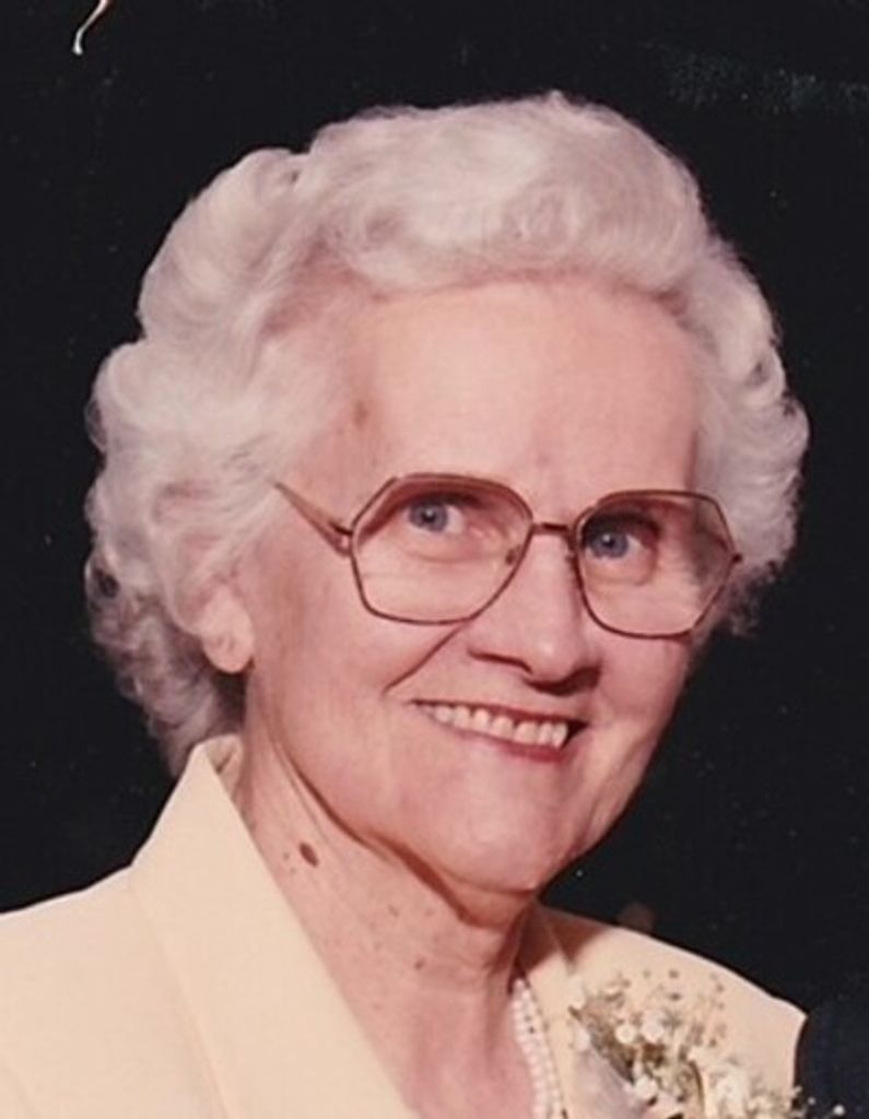Helen Pajak Profile Photo