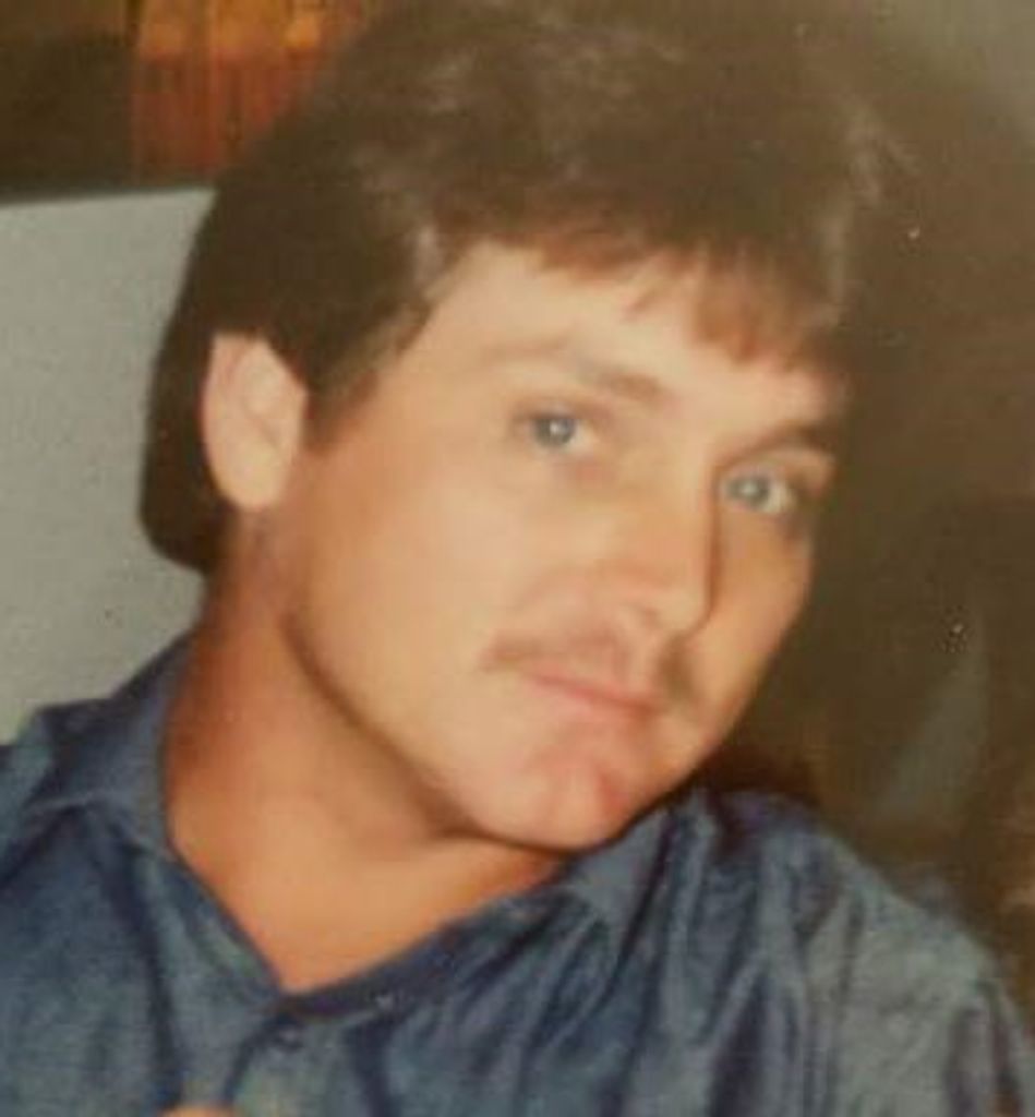 Michael Lloyd Catterton, Sr.