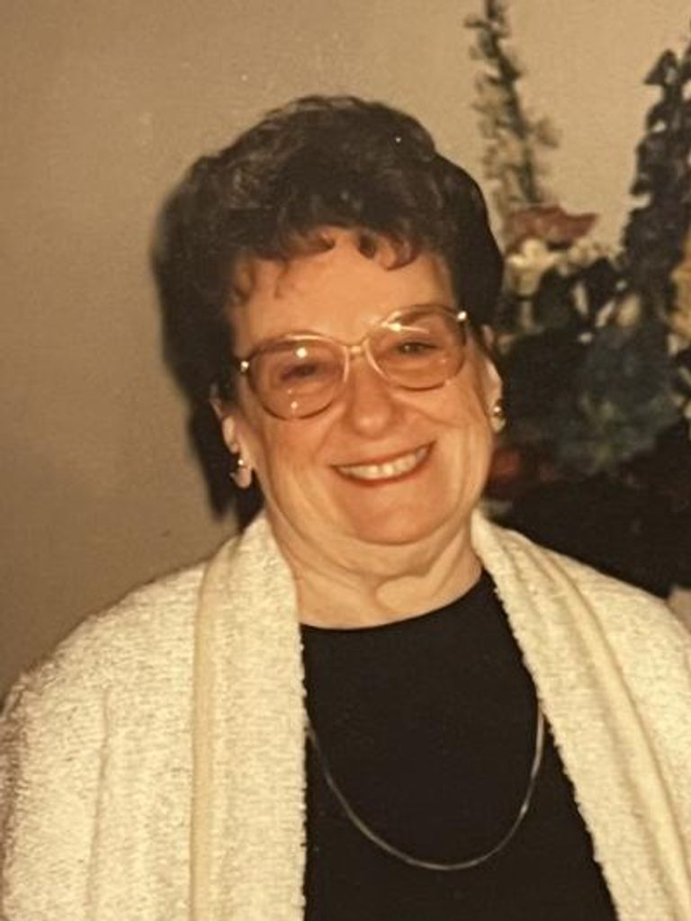 Mae E Smith Profile Photo