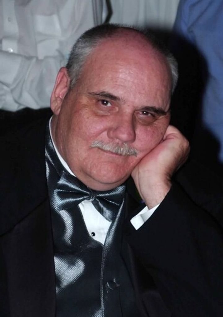 Robert (Bob) Handshy Profile Photo