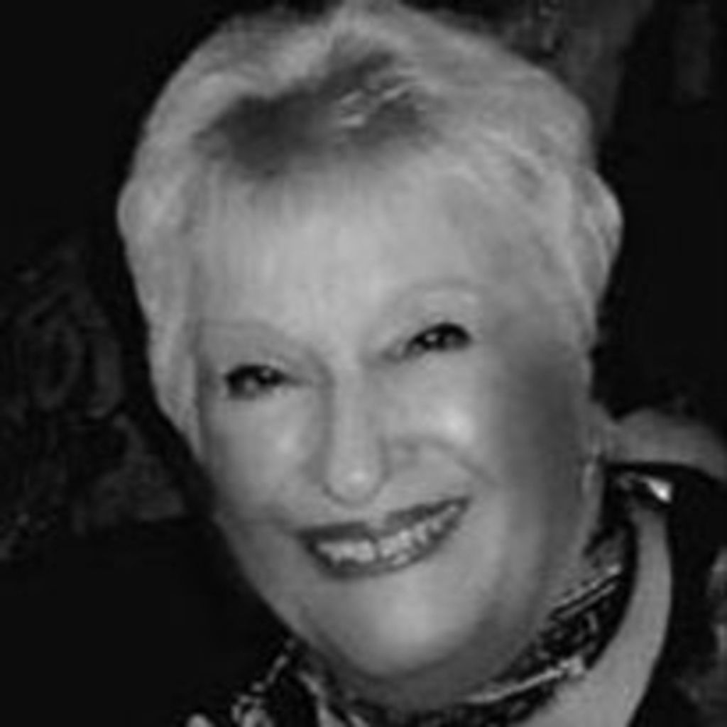 Mrs Lucy Pacheco