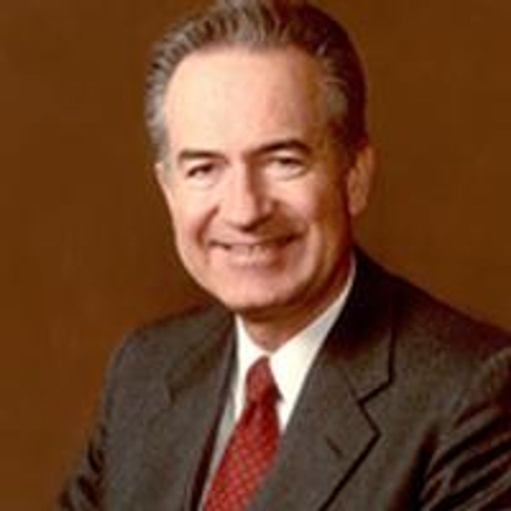 Lawrence H Lee
