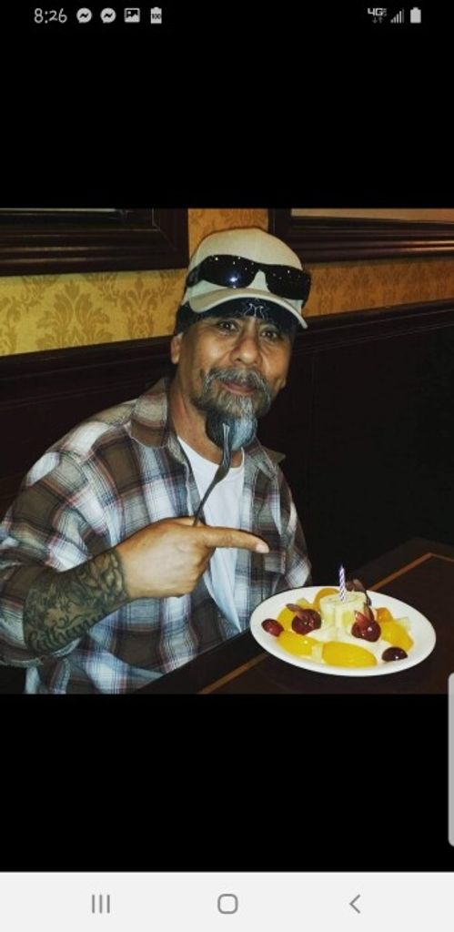 Robert "Skino" Diaz