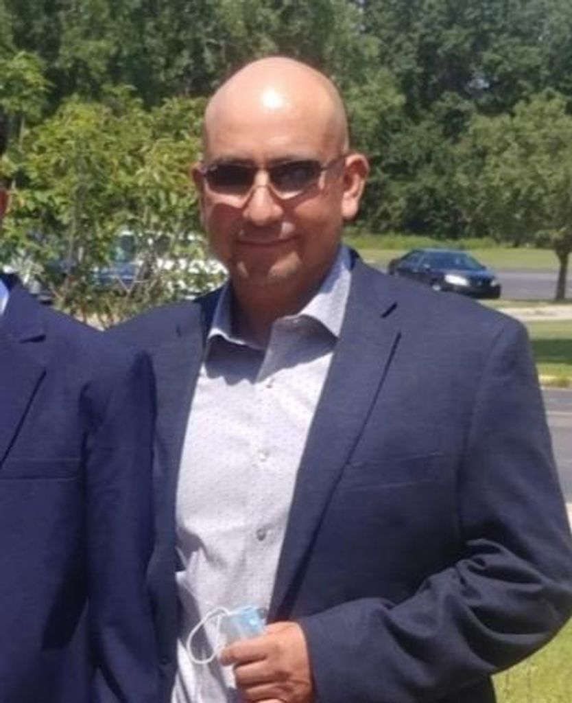 Ezequiel Zepeda Profile Photo