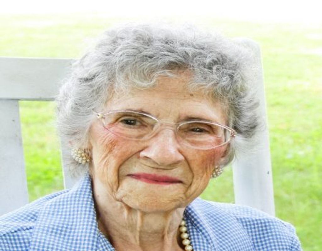 Elaine  Morrison Linn
