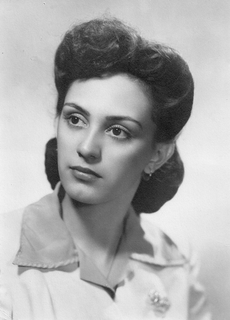 Avila, Anita Martinez Profile Photo