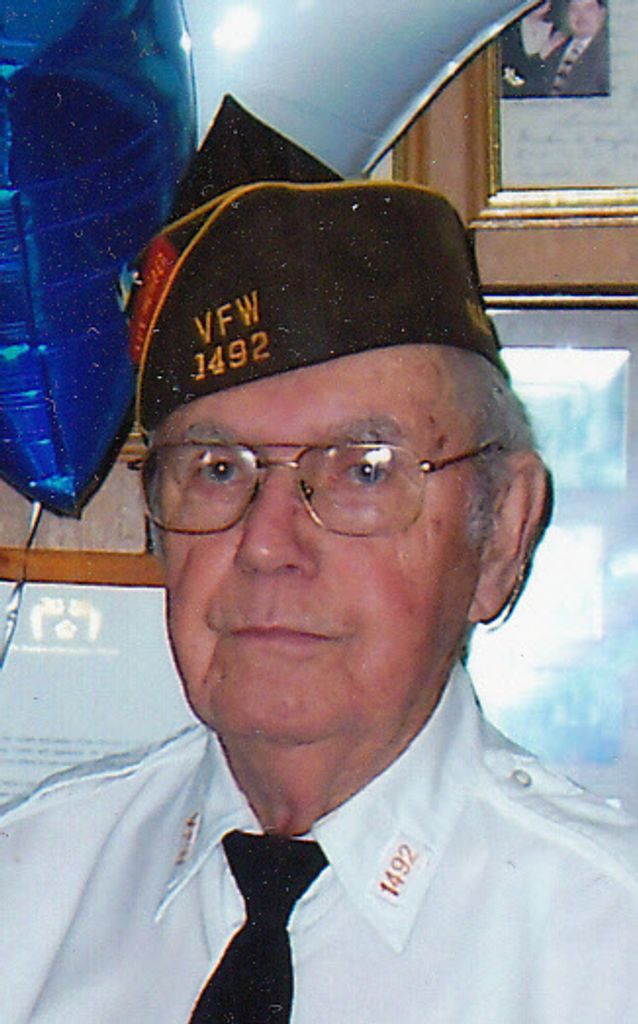 Robert "Lefty" W. Helander