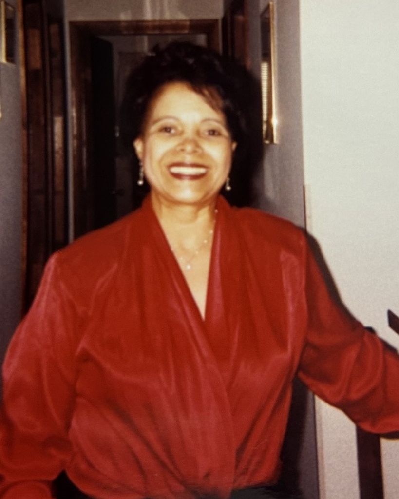 Iola Henderson Profile Photo