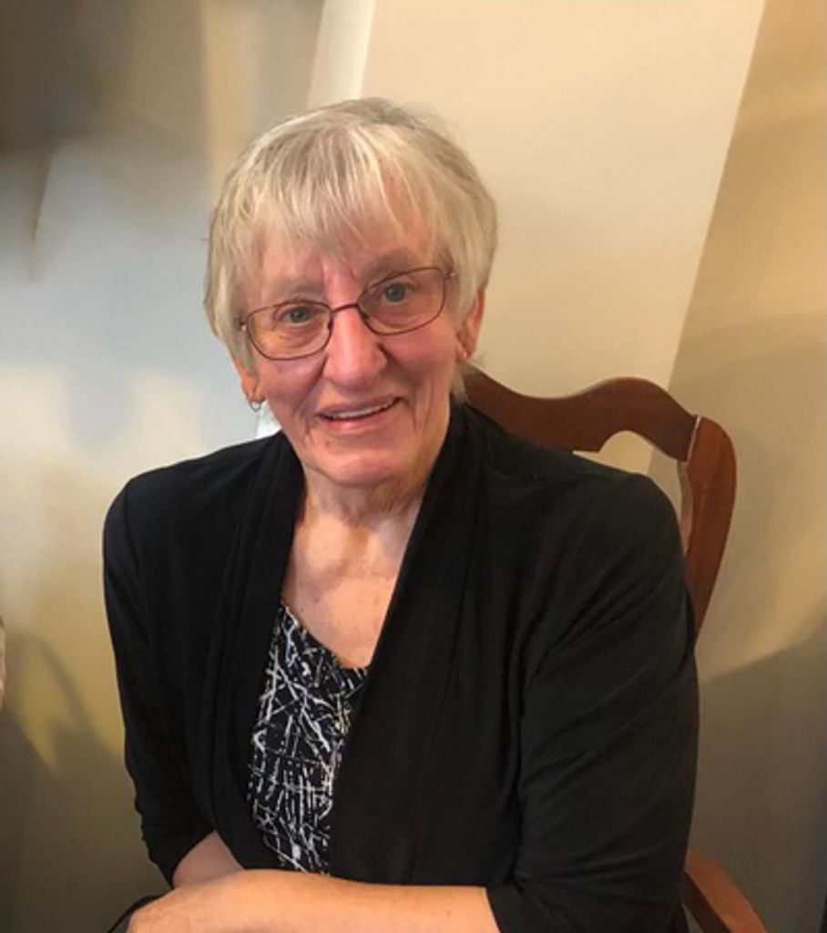 Elaine Madore Profile Photo