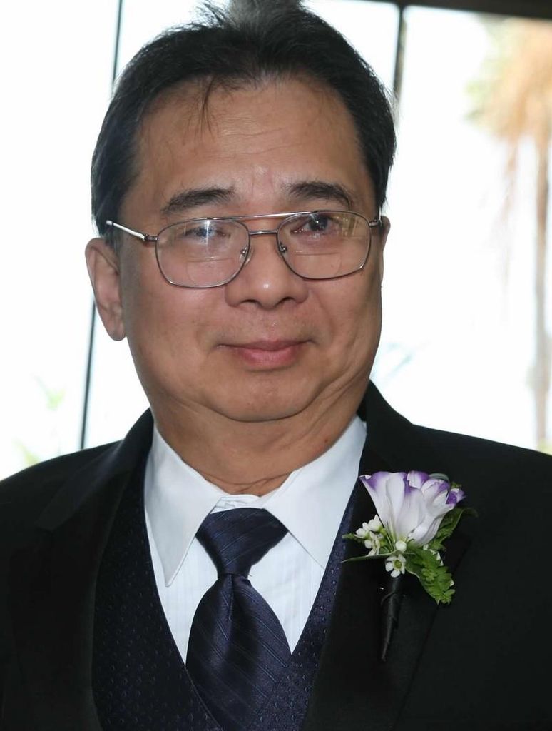 Salvador R. Uson Jr. Profile Photo