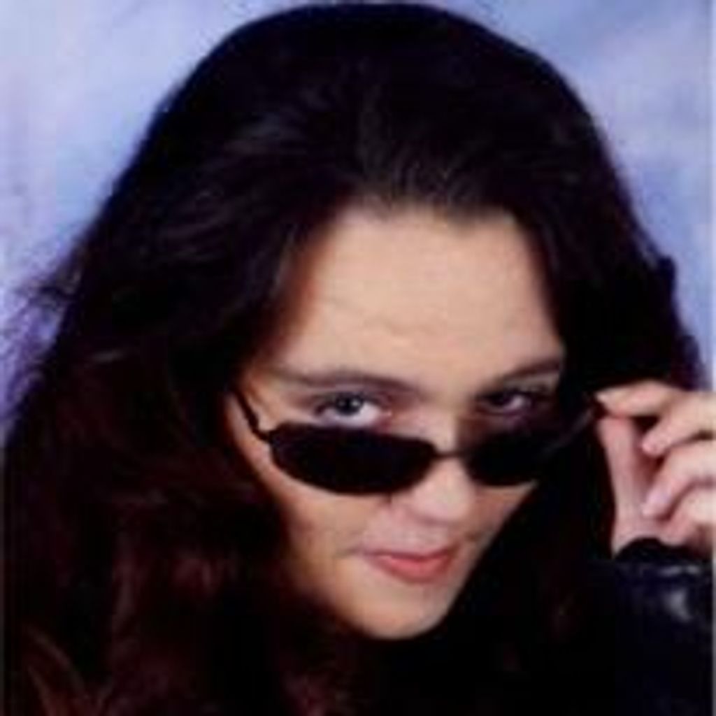 Christi Lynn Walnoha