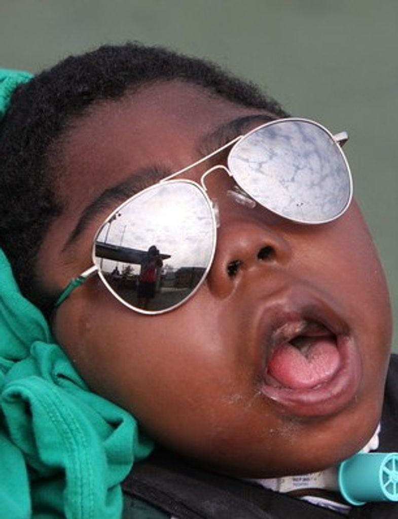 Mikael Aveion Sanders