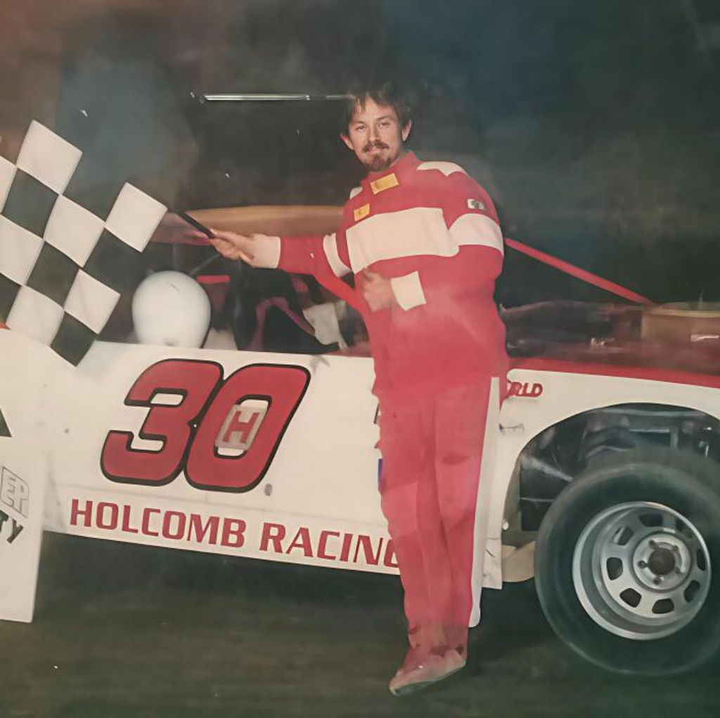 Edward "Eddie" Trenton Holcomb