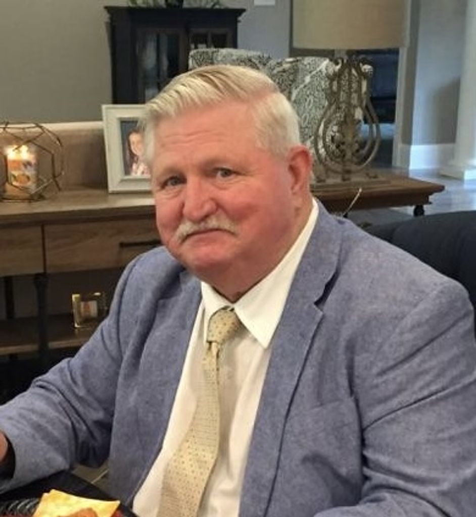 Joseph J. Hanzlik Profile Photo