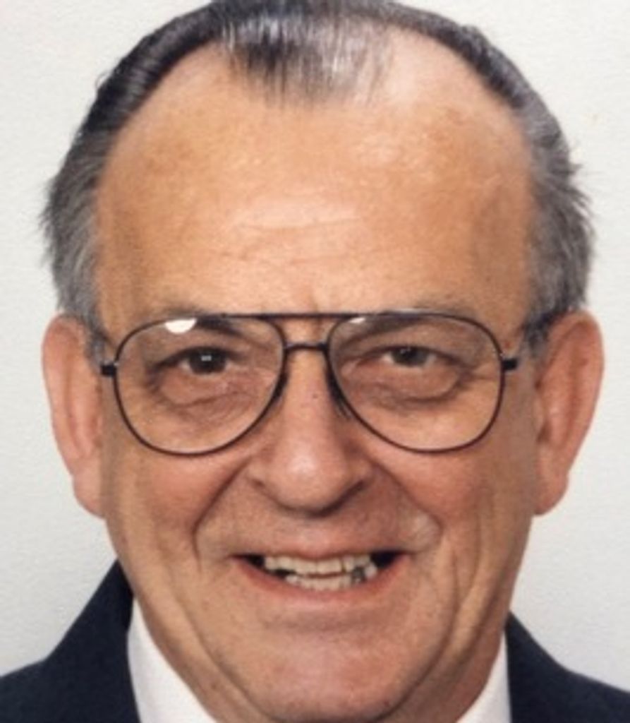 Leon Robert "Bob" Henry